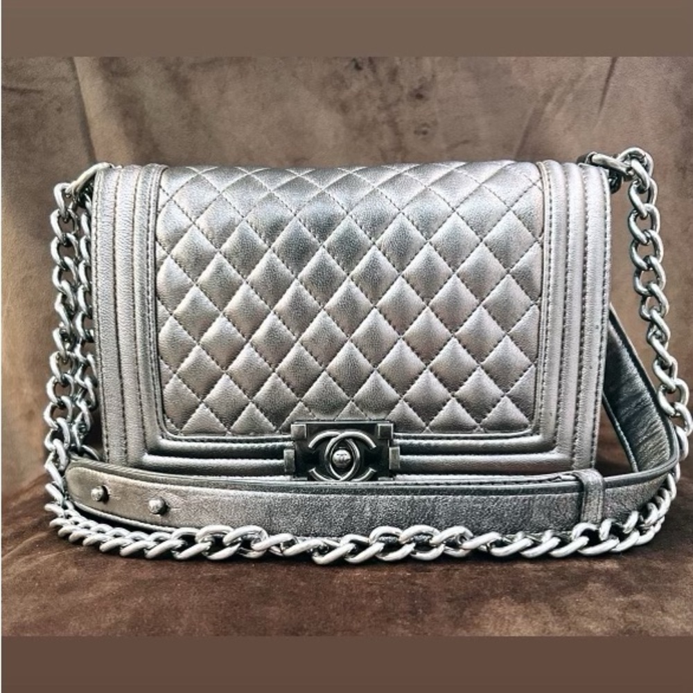 Chanel Le Boy Shoulder Bag Medium
